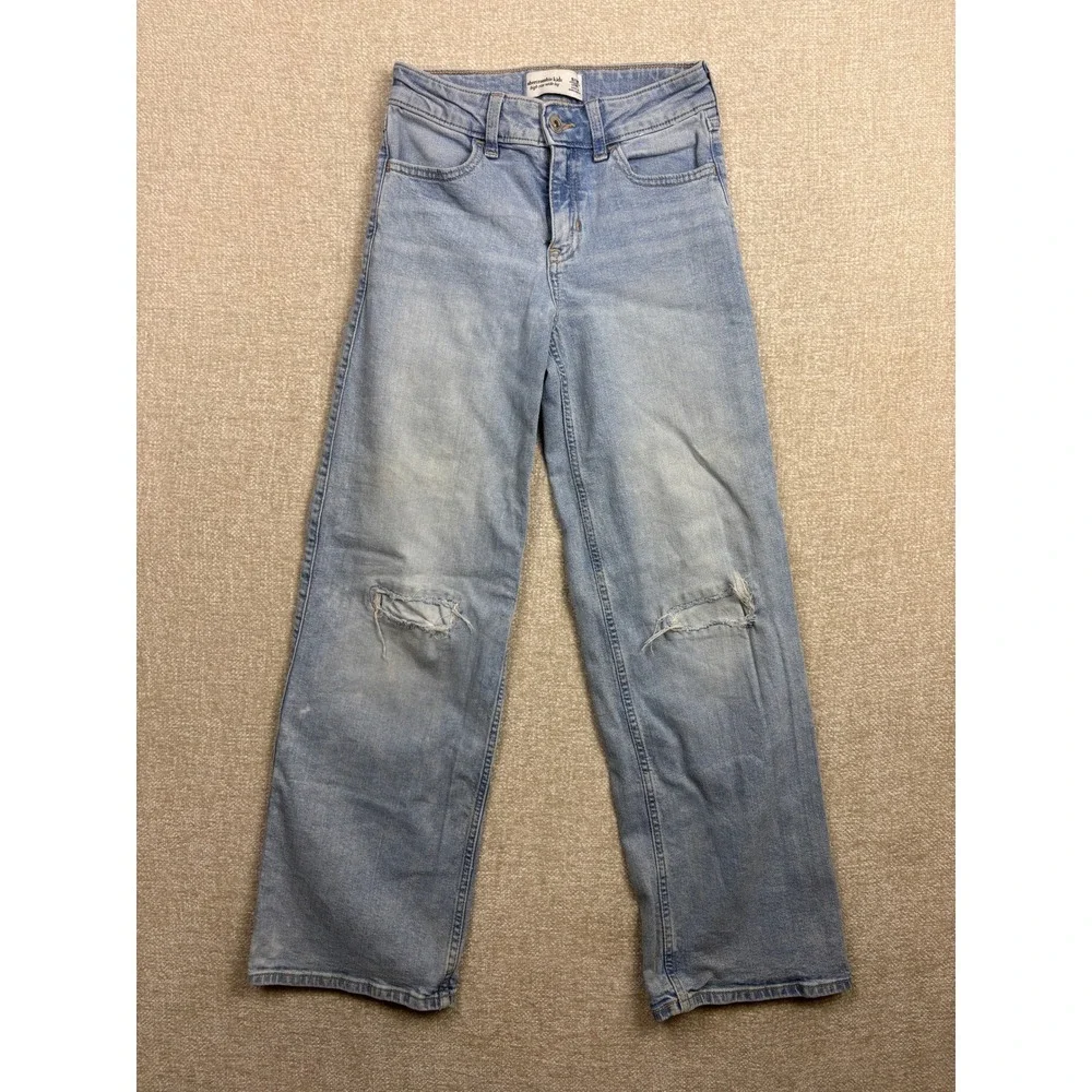 Abercrombie Kids Girls High Rise Wide Leg Distressed Jeans Light Wash 9/10 Long